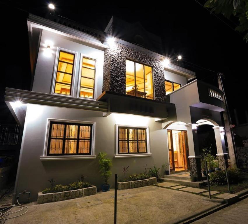 Hillside Villa Basco Ngoại thất bức ảnh