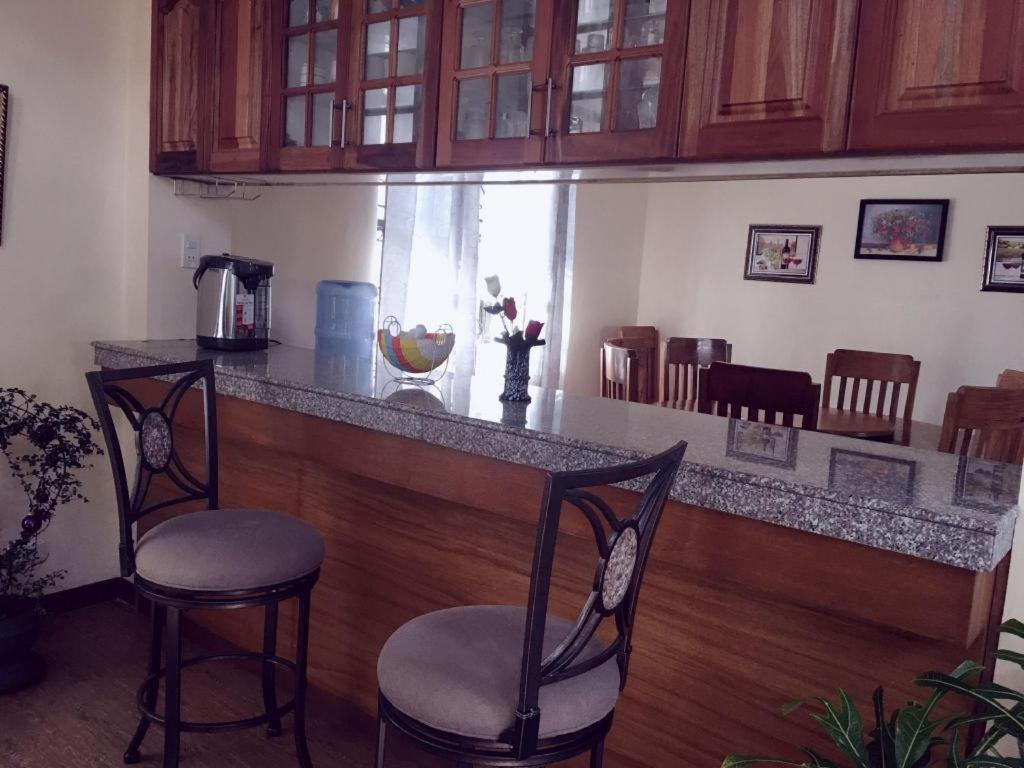 Hillside Villa Basco Ngoại thất bức ảnh