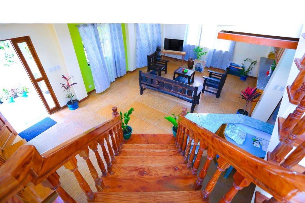Hillside Villa Basco Ngoại thất bức ảnh
